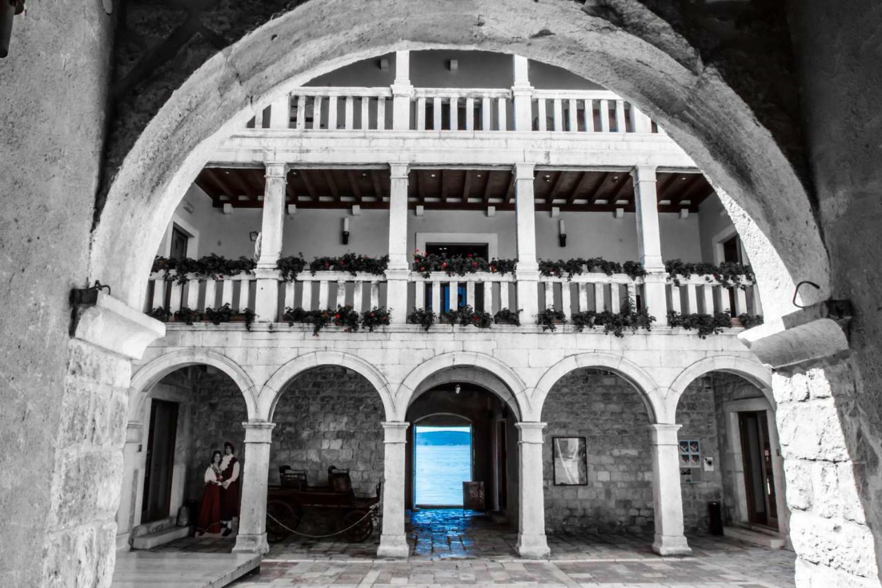 Apartment Sara Kastela Dış mekan fotoğraf